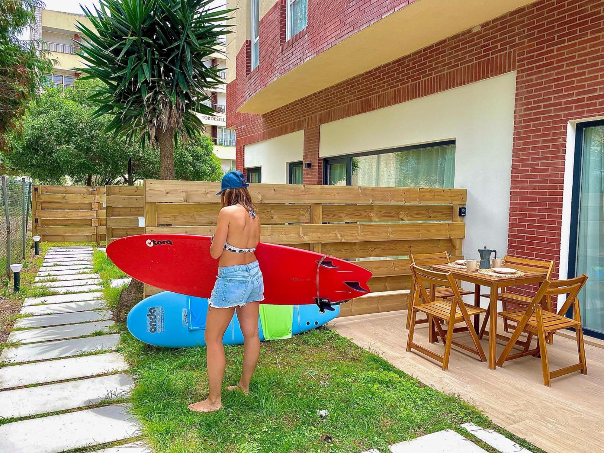 Apartamentos Costa Meron 圣维森特-德拉巴尔克拉 外观 照片