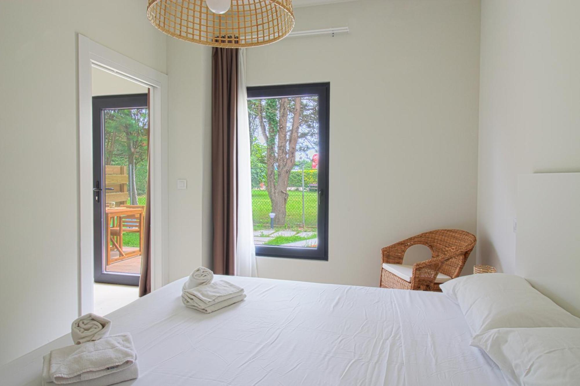 Apartamentos Costa Meron 圣维森特-德拉巴尔克拉 外观 照片