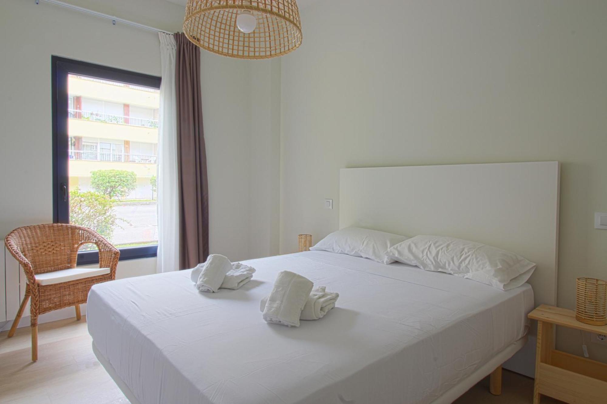 Apartamentos Costa Meron 圣维森特-德拉巴尔克拉 外观 照片