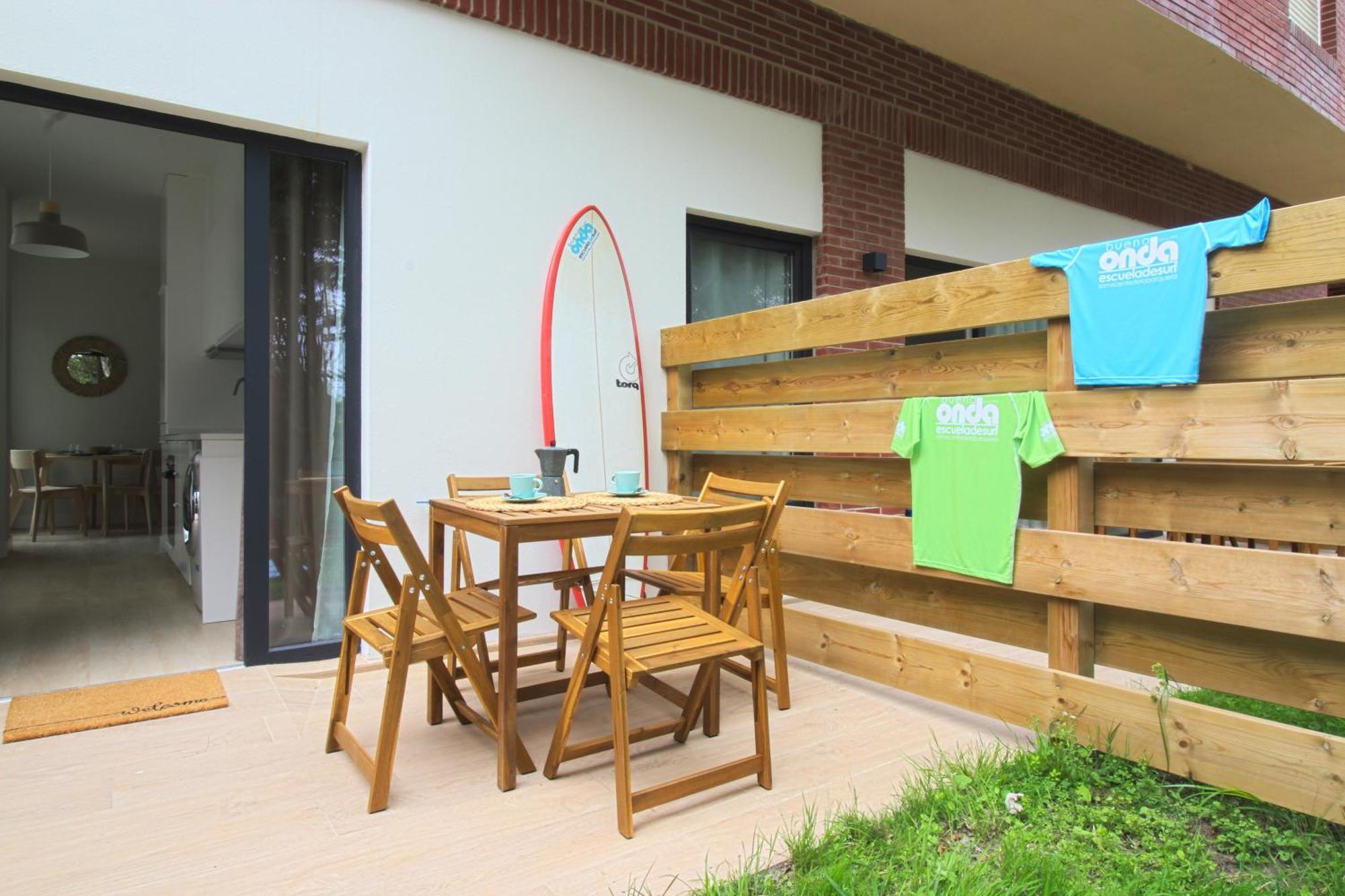 Apartamentos Costa Meron 圣维森特-德拉巴尔克拉 外观 照片