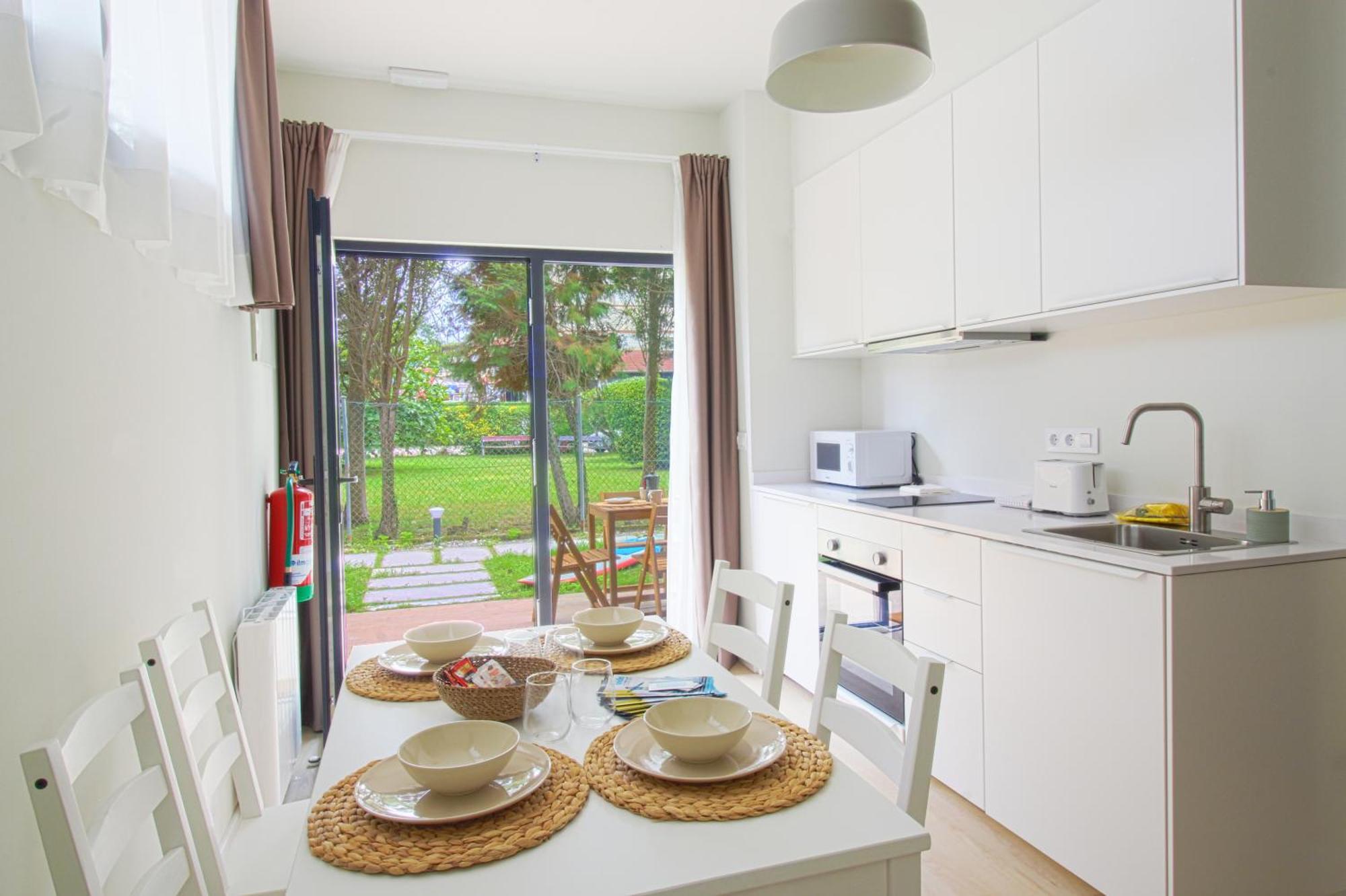 Apartamentos Costa Meron 圣维森特-德拉巴尔克拉 外观 照片